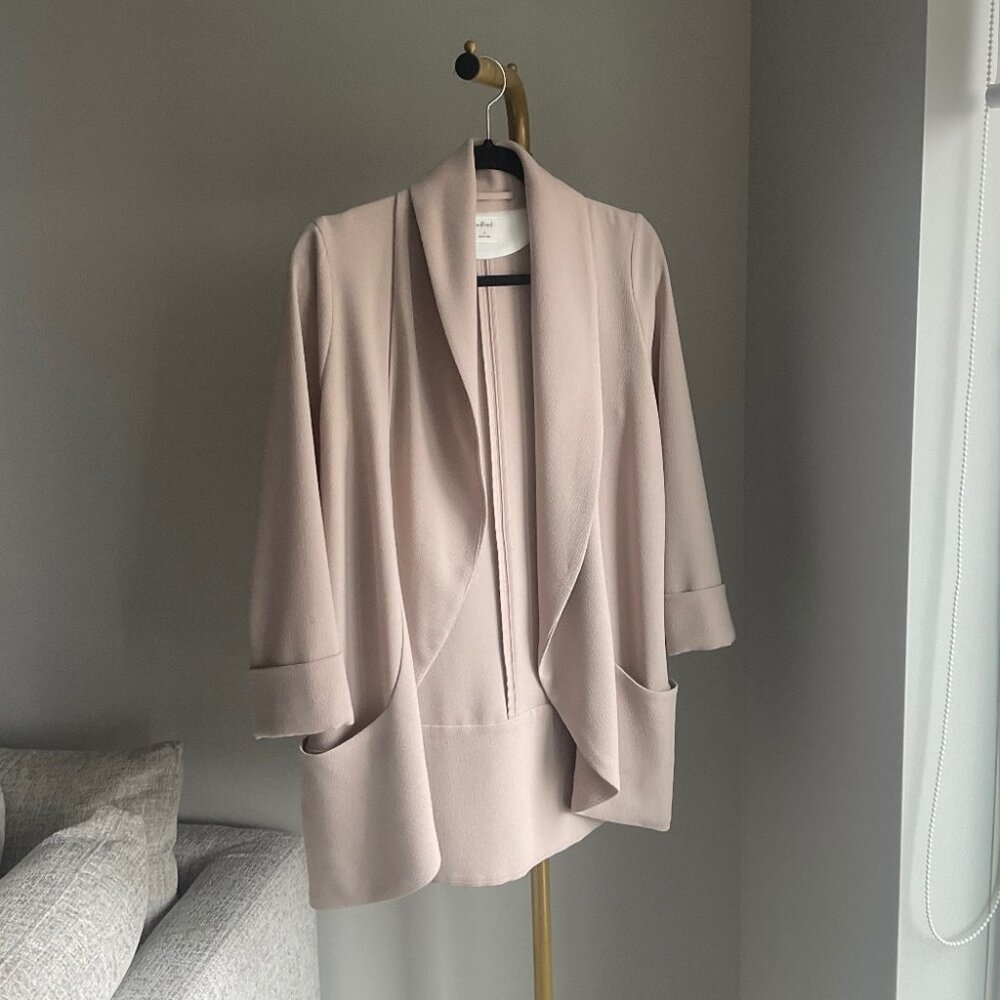 Aritzia Wilfred Nude Blazer